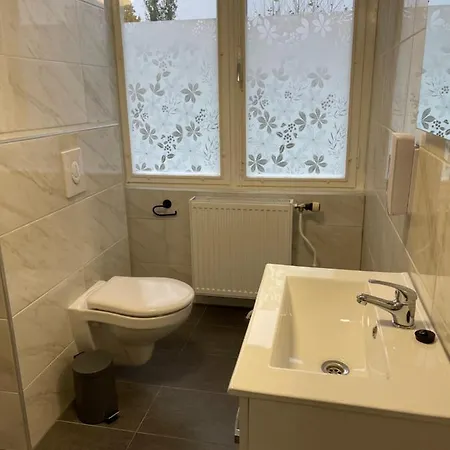 מלון Sint-maria Next Door *