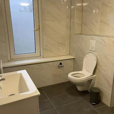 Sint-maria Next Door * ファルケンブルフ