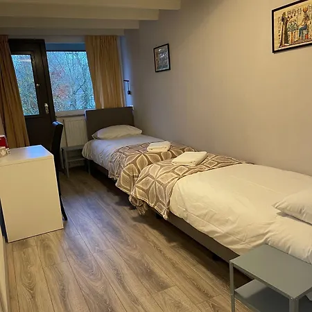 ホテル Sint-maria Next Door *