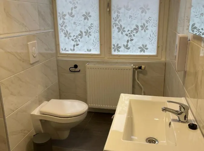 Готель Sint-maria Next Door *