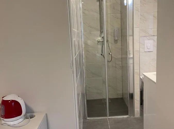 Готель Sint-maria Next Door