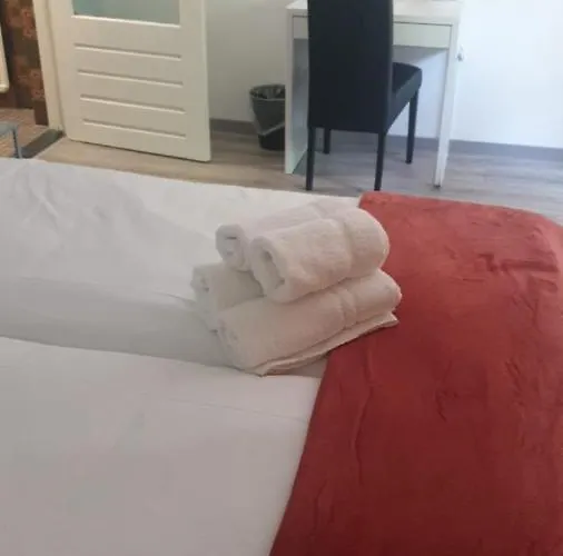 Готель Sint-maria Next Door