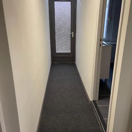 Ξενοδοχείο Sint-maria Next Door *