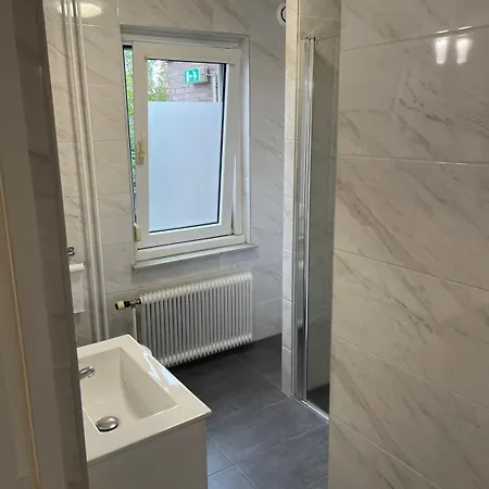 Sint-maria Next Door Ξενοδοχείο *